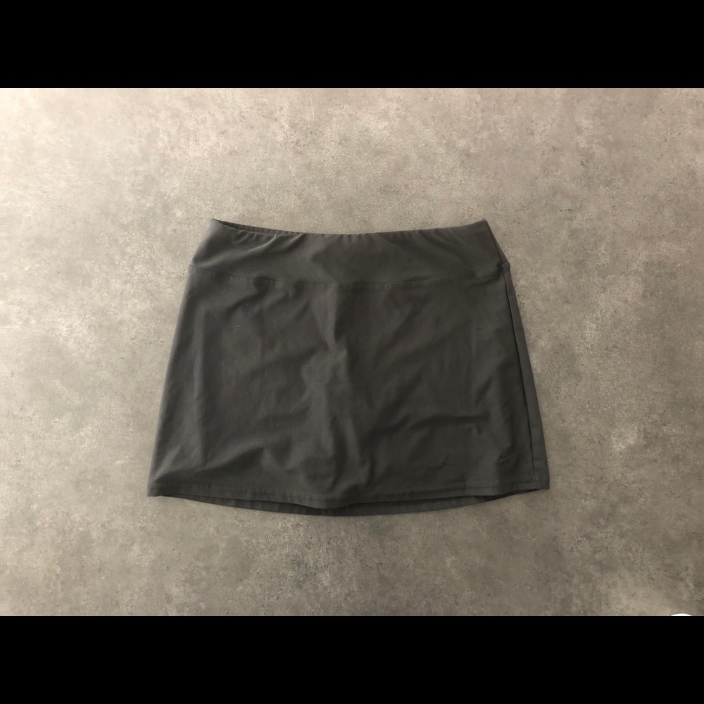 Nike - tennis/workout skirt